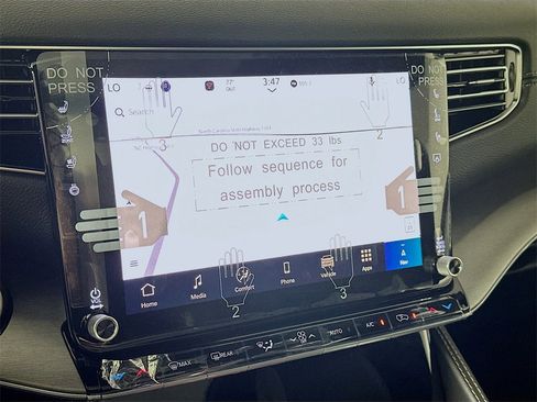 New 2025 Jeep Wagoneer L Series III w/ Quick Order Package 25C Super image 15