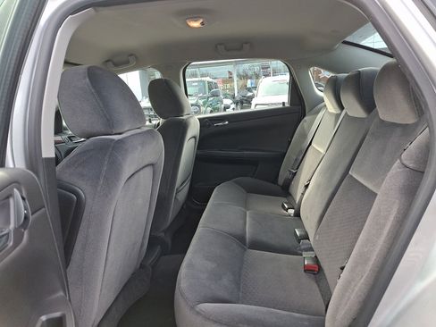 Used 2010 Chevrolet Impala LS image 11