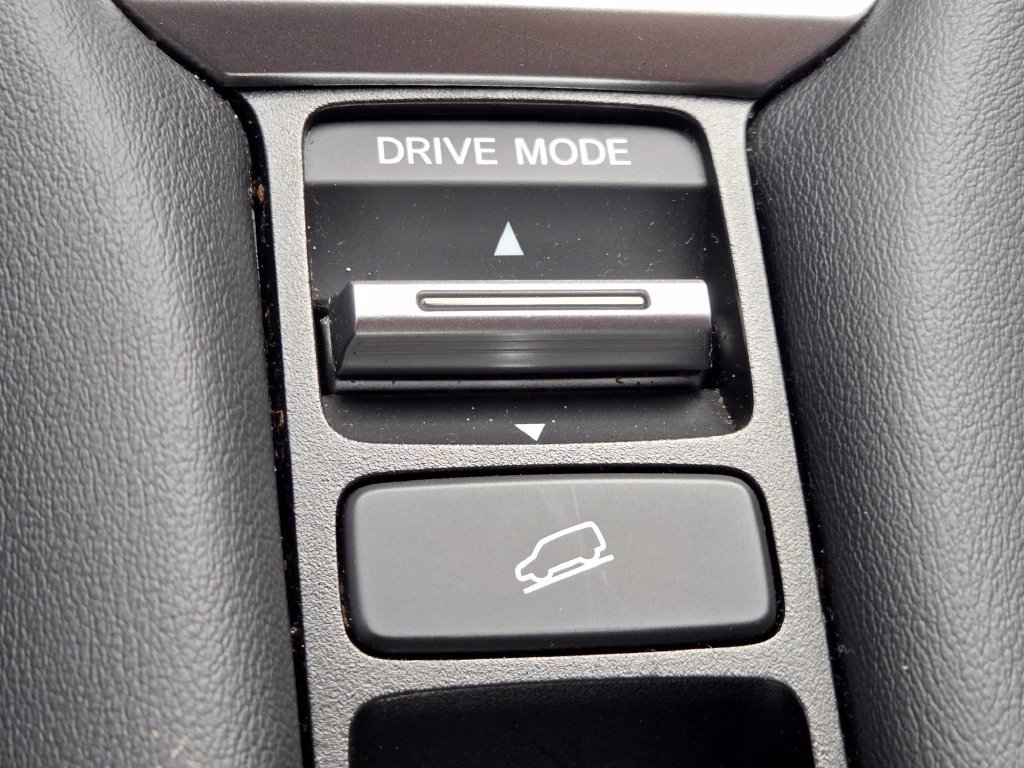 Used 2025 Honda HR-V Sport image 15