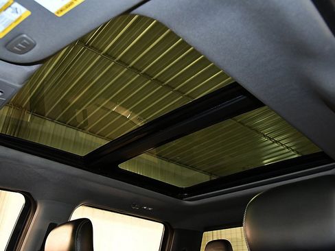 Used 2017 Ford F250 Lariat w/ Lariat Ultimate Package image 27