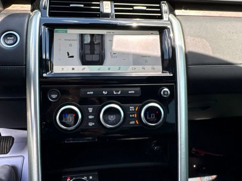 Used 2019 Land Rover Discovery HSE Luxury AWD/4WD image 30