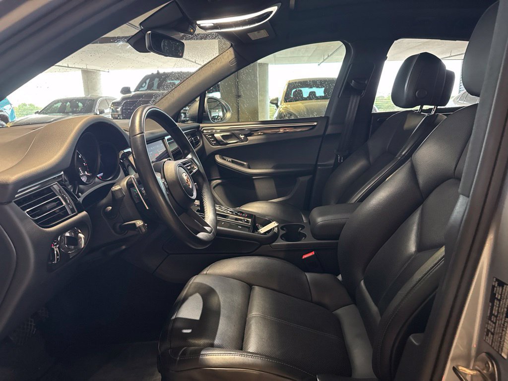 Certified 2024 Porsche Macan AWD/4WD image 7