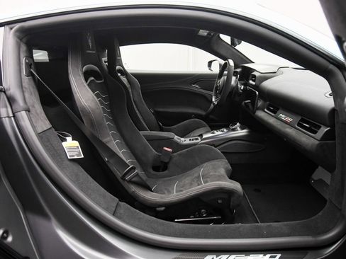 New 2025 Maserati MC20 Coupe RWD image 17