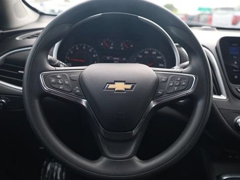 Used 2024 Chevrolet Malibu LT FWD image 7