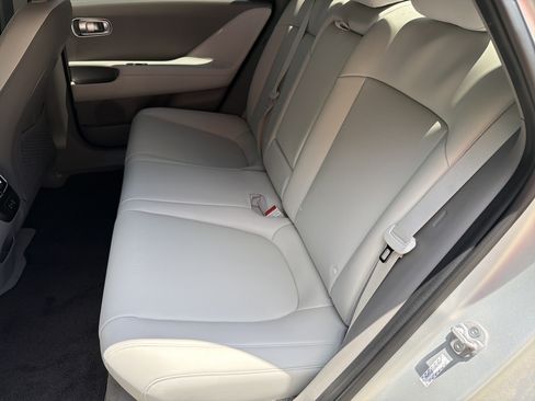 Used 2025 Hyundai Ioniq 6 SEL RWD image 18