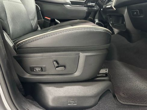 Used 2024 RAM 3500 Laramie image 56