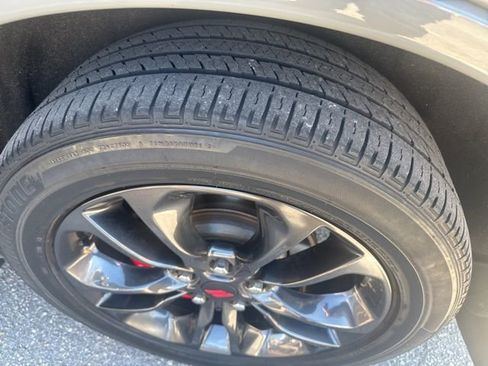 Used 2021 Dodge Durango R/T w/ Technology Group image 6