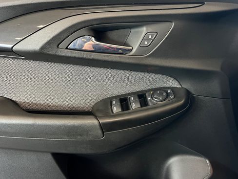 Certified 2021 Chevrolet TrailBlazer LT w/ Convenience Package image 11