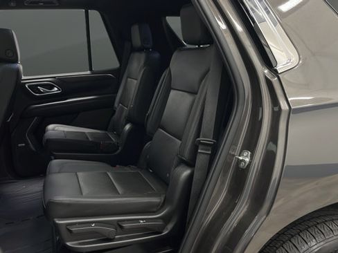 Used 2021 Chevrolet Tahoe LT w/ LT Signature Package AWD/4WD image 23