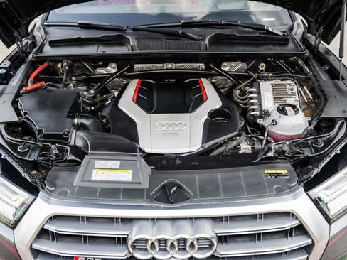 Used 2018 Audi SQ5 Prestige AWD/4WD image 29