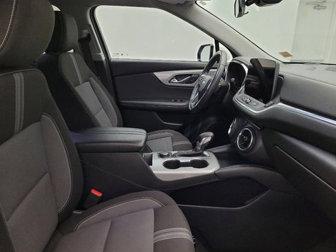 Used 2023 Chevrolet Blazer LT image 21