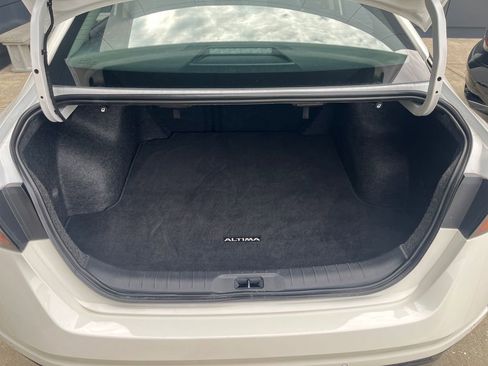 Used 2024 Nissan Altima 2.5 SR image 26