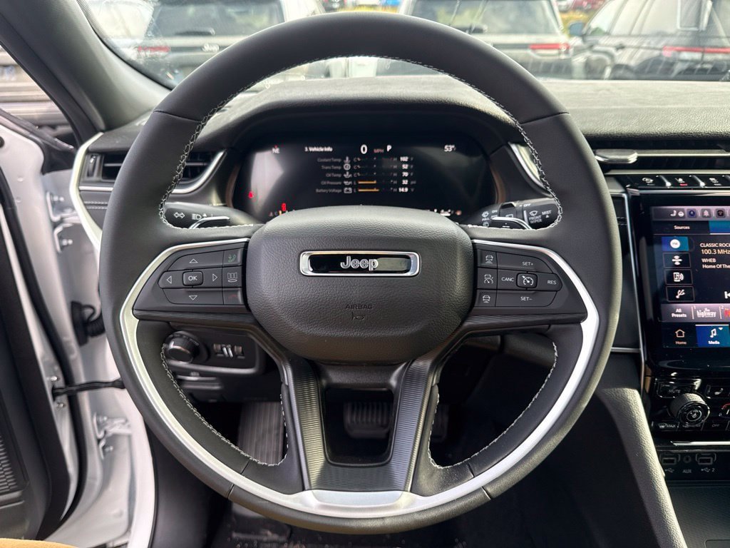 New 2027 Jeep Grand Cherokee Laredo X AWD/4WD image 10