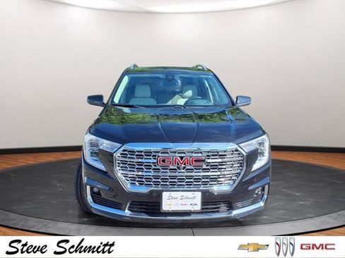 Certified 2022 GMC Terrain Denali w/ Denali Premium Package AWD/4WD image 32