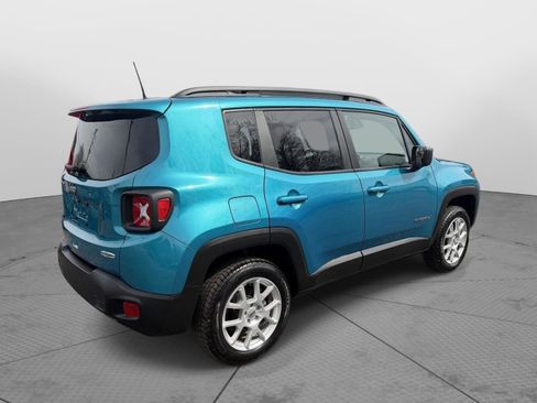 Used 2022 Jeep Renegade Latitude w/ Convenience Group AWD/4WD image 9