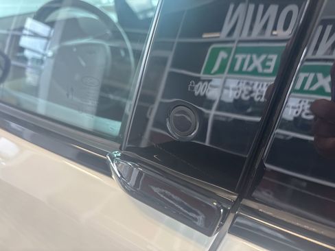 Used 2024 Ford Mustang Mach-E Premium image 10