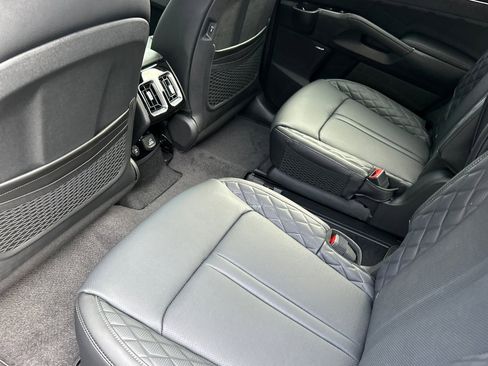 New 2026 Kia Sorento SX Prestige image 8