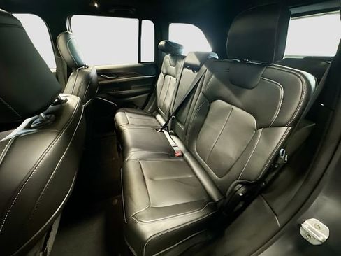 New 2026 Jeep Grand Cherokee Limited w/ Limited Altitude Package AWD/4WD image 25