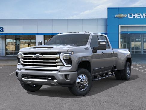 New 2026 Chevrolet Silverado 3500 High Country w/ High Country Premium Package AWD/4WD image 7