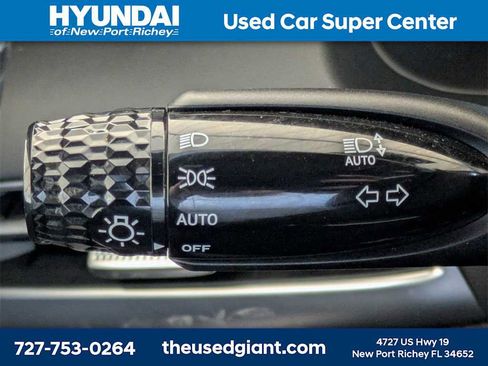 Used 2023 Hyundai Palisade Calligraphy image 45