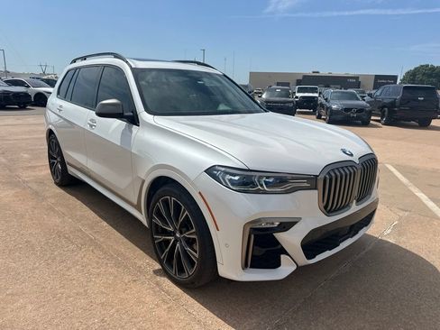 Used 2020 BMW X7 M50i AWD/4WD image 3
