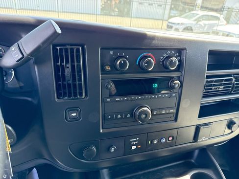 Used 2025 Chevrolet Express 2500 Extended w/ Driver Convenience Package RWD image 34