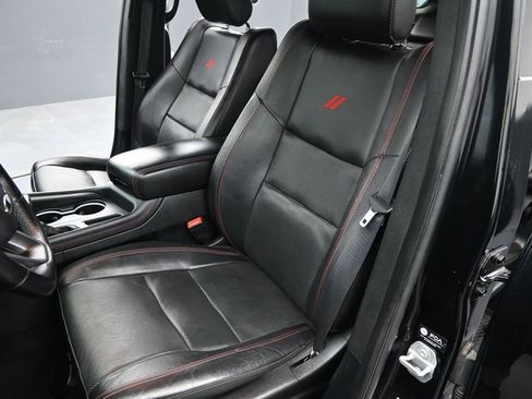 Used 2024 Dodge Durango GT AWD/4WD image 12