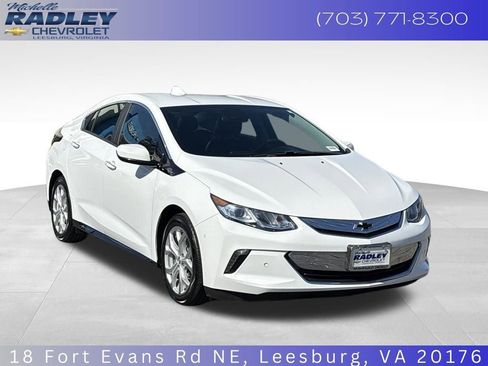 Used 2018 Chevrolet Volt Premier w/ Driver Confidence Package image 8