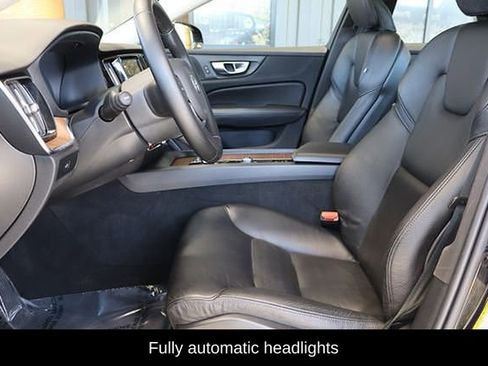 Used 2024 Volvo S60 B5 Plus AWD/4WD image 11