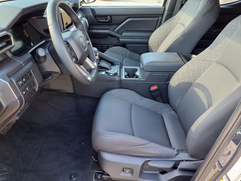 Used 2025 Toyota Tacoma SR5 w/ SR5 Upgrade Package image 13