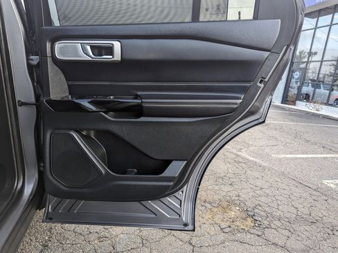 Used 2021 Ford Explorer ST w/ Equipment Group 401A image 31