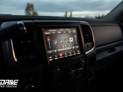 Used 2018 RAM 2500 Big Horn w/ Sport Appearance Group image 32