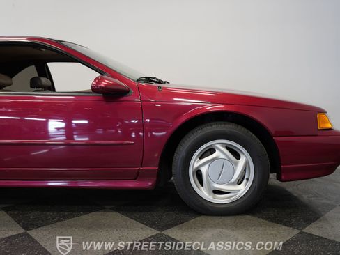 Used 1995 Ford Thunderbird Super RWD image 34