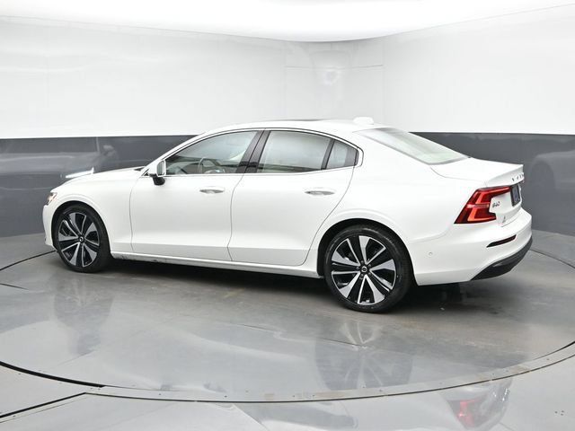 Used 2023 Volvo S60 B5 Ultimate w/ Climate Package FWD image 7