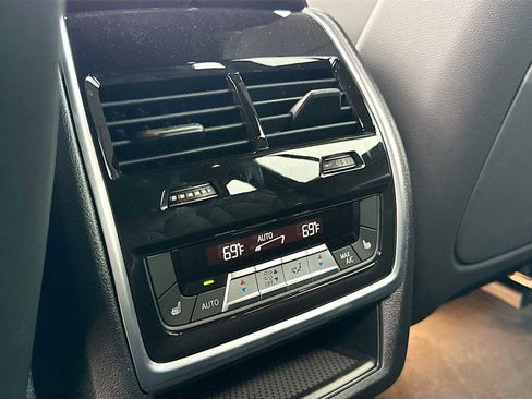 Certified 2025 BMW X5 M60i w/ Climate Comfort Package AWD/4WD image 19