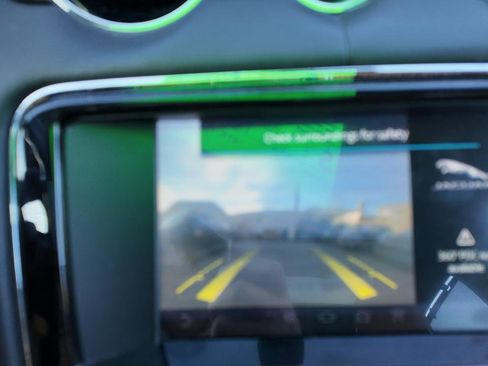 Used 2016 Jaguar XJ L Portfolio image 12