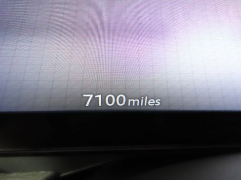 Certified 2025 Nissan Kicks SR image 45