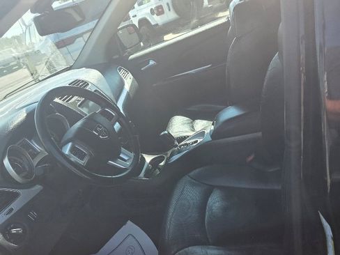 Used 2018 Dodge Journey GT image 9