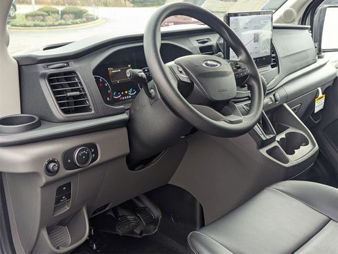 New 2025 Ford Transit 350 XL image 5