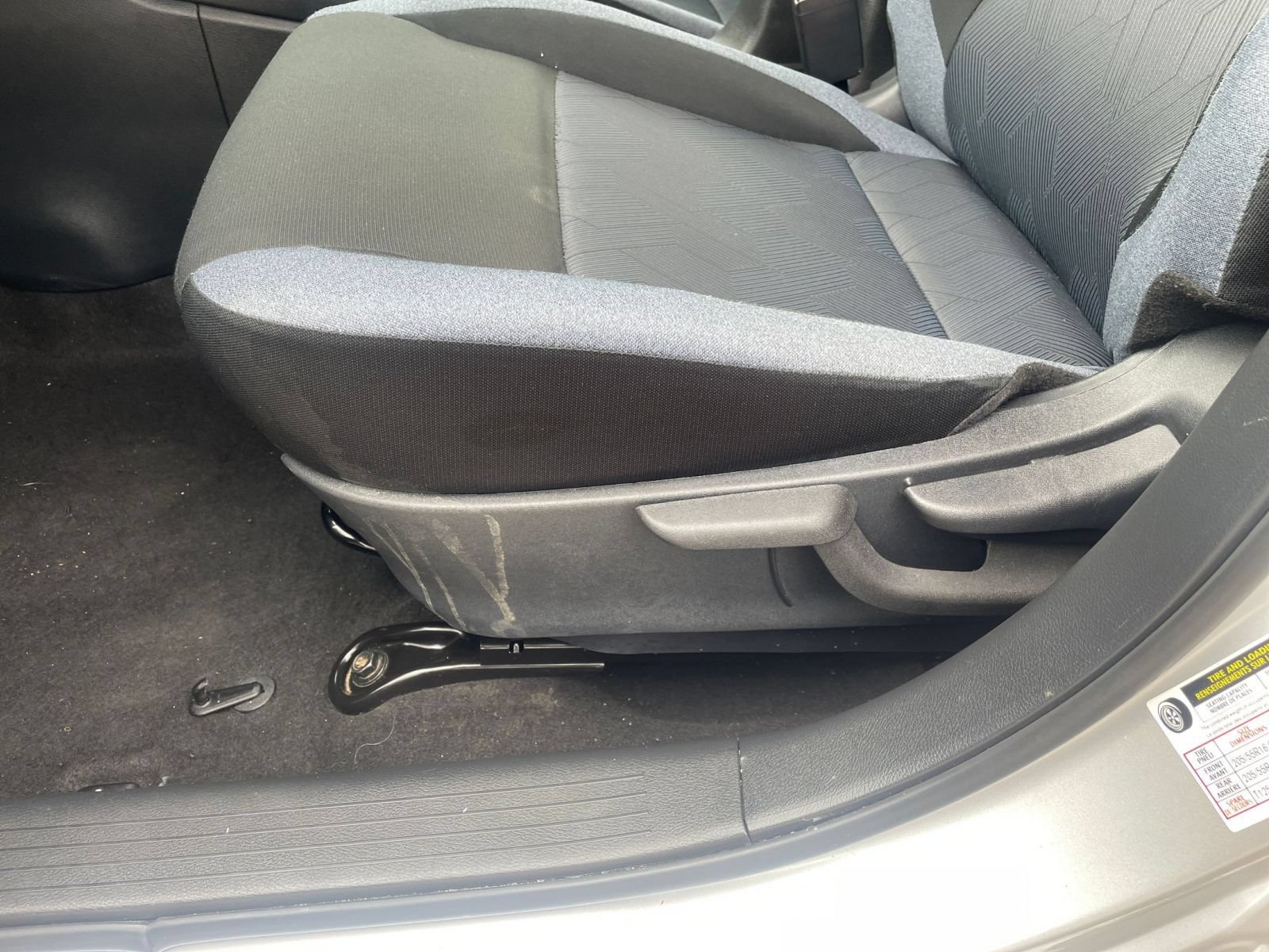 Used 2025 Nissan Versa SV FWD image 21