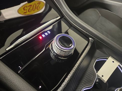 Certified 2025 Jeep Grand Cherokee Altitude image 24