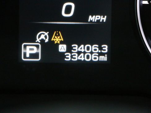 Used 2022 Subaru Legacy Premium image 31