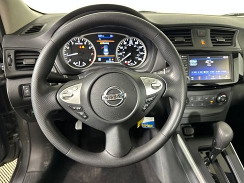 Used 2019 Nissan Sentra S image 14