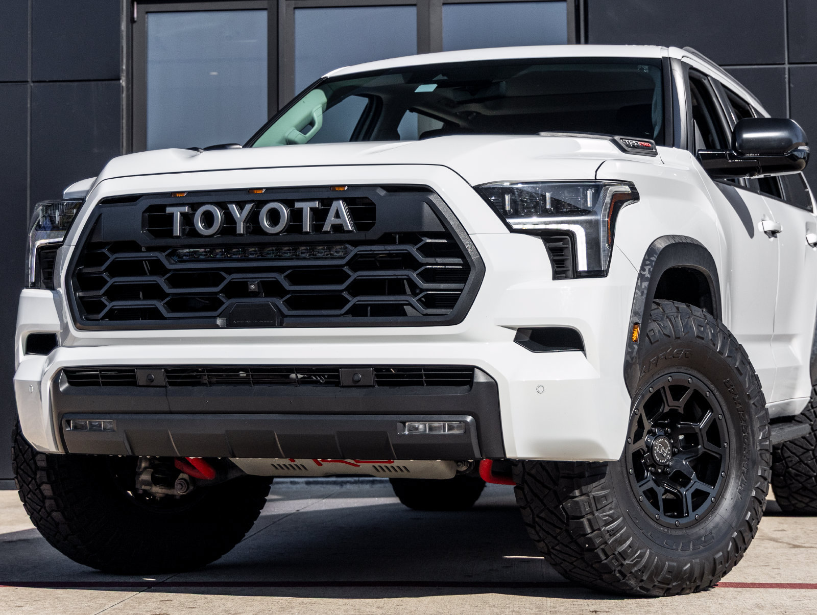 Used 2023 Toyota Sequoia TRD Pro AWD/4WD image 3