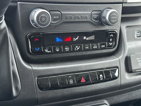 New 2026 RAM ProMaster 1500 w/ Quick Order Package 22G SLT image 19