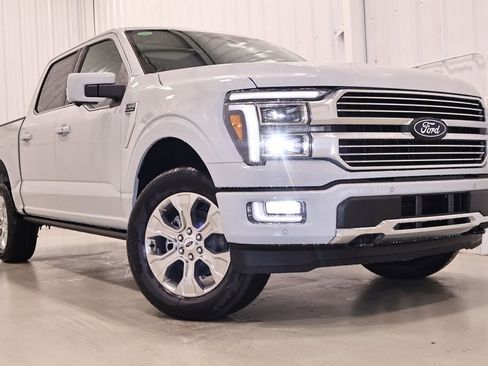 New 2026 Ford F150 Platinum w/ Equipment Group 702A High AWD/4WD image 42