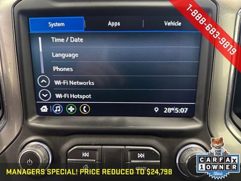 Used 2022 Chevrolet Silverado 1500 LT image 13