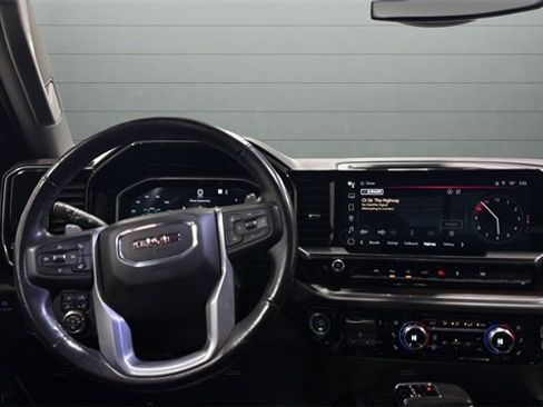 Used 2022 GMC Sierra 1500 SLT w/ SLT Premium Plus Package image 11