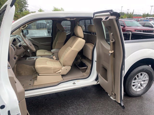 Used 2017 Nissan Frontier SV RWD image 10