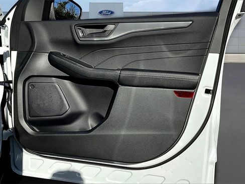 New 2026 Ford Escape Active w/ Cold Weather Package image 31
